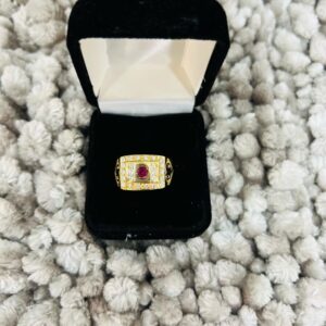Anillo de oro de 14k